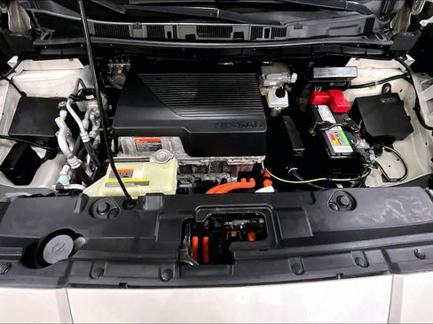 Used 2018 Nissan Leaf SL w/ SL Technology Package image 30