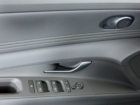 New 2026 Hyundai Elantra Sport image 18