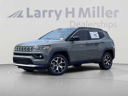 New 2026 Jeep Compass Limited AWD/4WD image 2