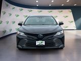 Used 2018 Toyota Camry Hybrid image 2