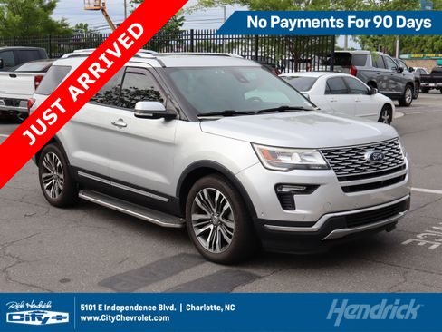 Used 2019 Ford Explorer Platinum AWD/4WD image 1