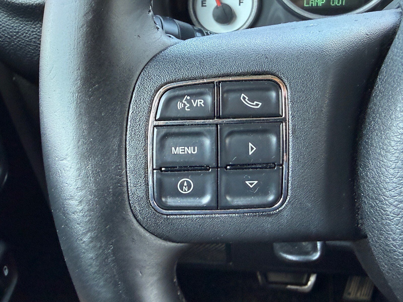 Used 2012 Jeep Wrangler Unlimited Rubicon AWD/4WD image 15
