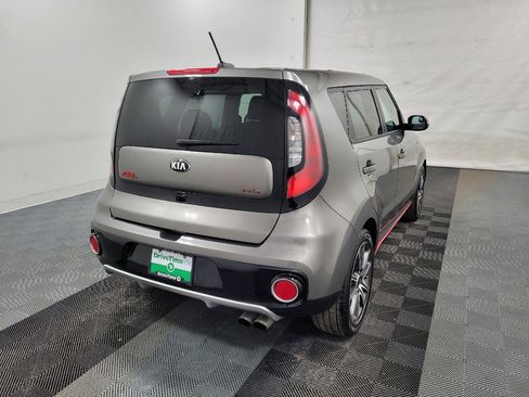 Used 2019 Kia Soul ! FWD image 9