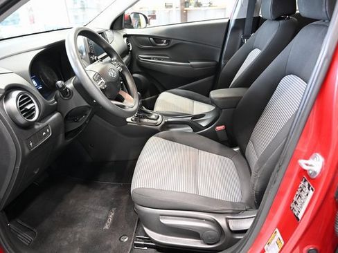 Used 2020 Hyundai Kona SE image 9
