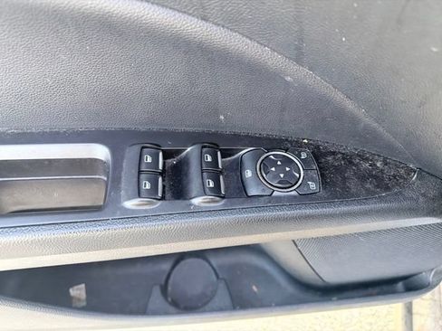 Used 2018 Ford Fusion SE w/ Fusion SE Technology Package FWD image 14