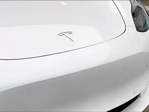 Used 2022 Tesla Model 3 image 30