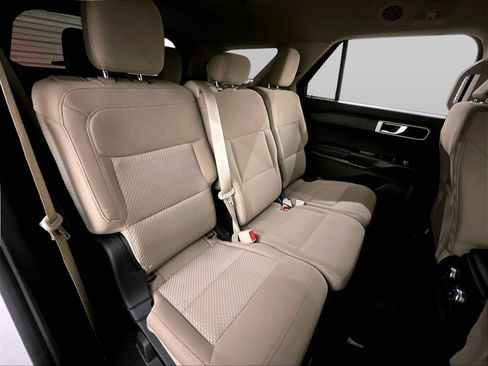 Used 2022 Ford Explorer 4WD image 26