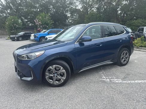 Used 2025 BMW X1 xDrive28i AWD/4WD image 4