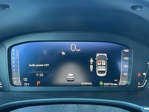 Used 2024 Honda Civic Touring image 31