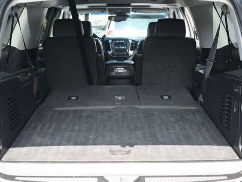 Used 2018 Chevrolet Suburban Premier AWD/4WD image 24