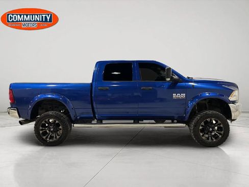 Used 2016 RAM 2500 Tradesman w/ Chrome Appearance Group AWD/4WD image 7