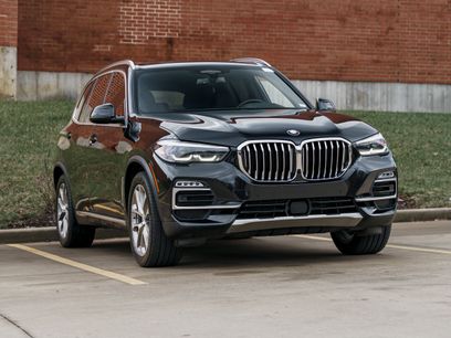 Used 2021 BMW X5 xDrive40i w/ Premium Package 2