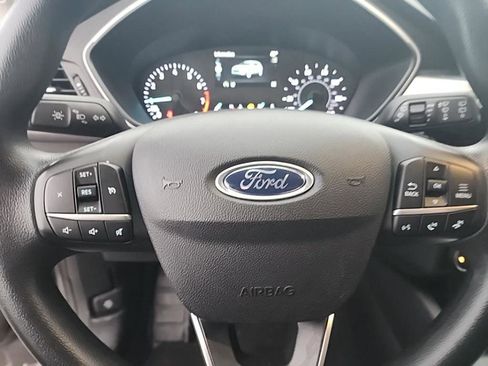 Used 2022 Ford Escape SE image 15