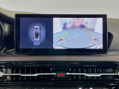 Used 2024 Dodge Hornet R/T w/ R/T Blacktop Package image 29