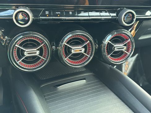 Used 2025 Chevrolet Blazer EV RS w/ Super Cruise Package image 22