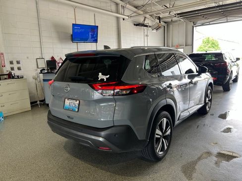 Used 2023 Nissan Rogue SL w/ SL Premium Package AWD/4WD image 3