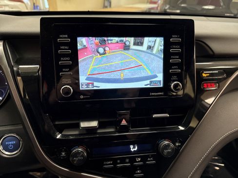 Used 2023 Toyota Camry SE w/ Convenience Package image 36