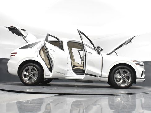 Used 2026 Genesis GV70 2.5T image 21