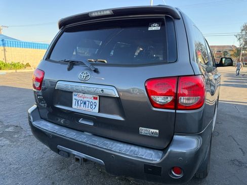 Used 2011 Toyota Sequoia Limited image 9