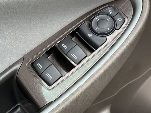Used 2025 Chevrolet Malibu LT FWD image 19