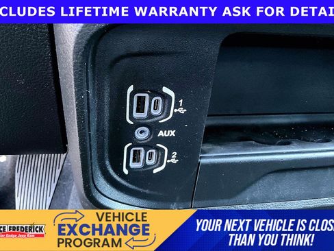 Used 2024 RAM 2500 Big Horn AWD/4WD image 27