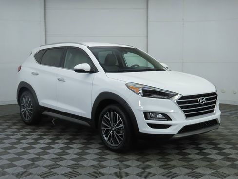 Used 2021 Hyundai Tucson Limited w/ Cargo Package image 3
