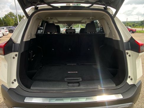 Used 2023 Nissan Rogue SL w/ SL Premium Package AWD/4WD image 13