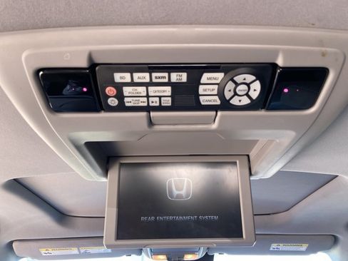 Used 2018 Honda Pilot Touring image 57