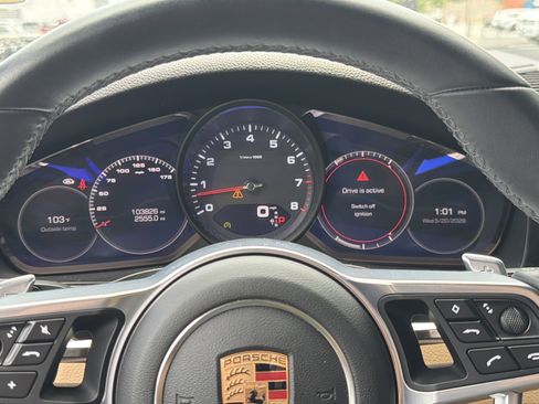 Used 2019 Porsche Cayenne AWD/4WD image 32