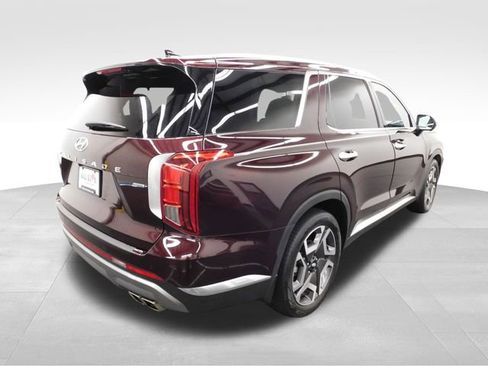 Used 2023 Hyundai Palisade Limited image 9