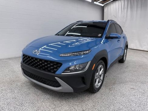 Used 2023 Hyundai Kona SEL w/ Cargo Package FWD image 5