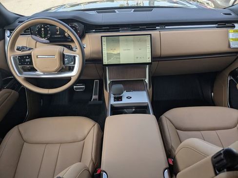New 2026 Land Rover Range Rover Long Wheelbase SE AWD/4WD image 15