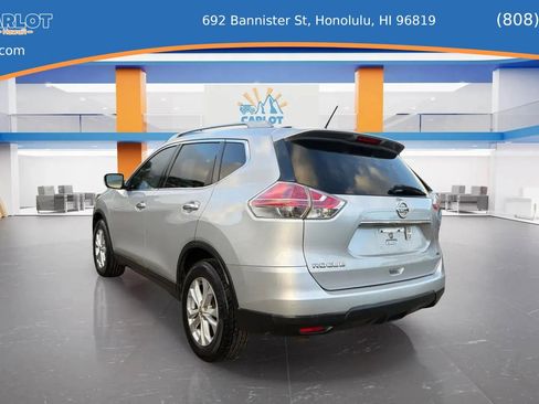 Used 2016 Nissan Rogue SV FWD image 6