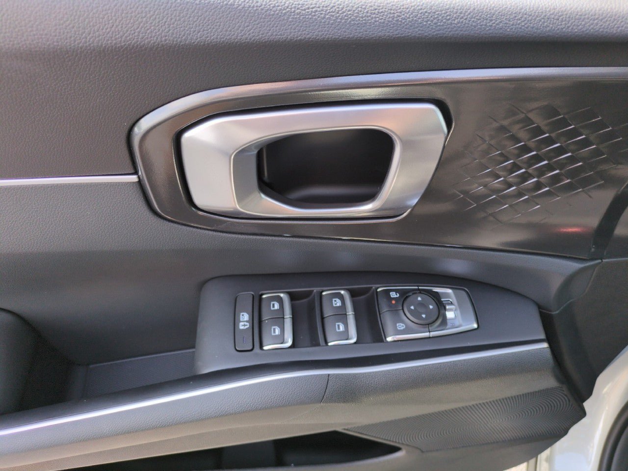 New 2026 Kia Sorento S w/ S Panoramic Sunroof Package AWD/4WD image 13