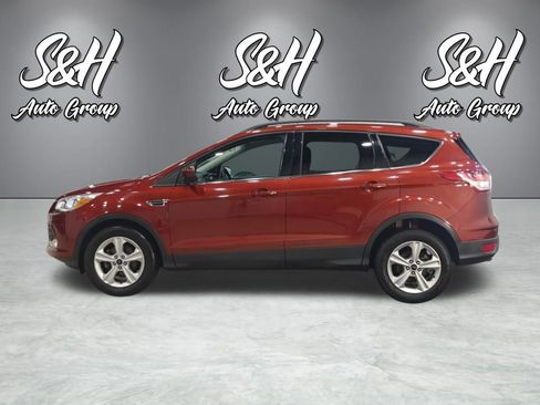 Used 2014 Ford Escape SE w/ Equipment Group 201A FWD image 16