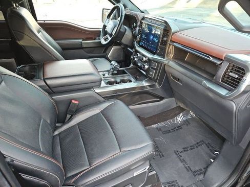 Used 2022 Ford F150 Lariat w/ Equipment Group 502A High image 11