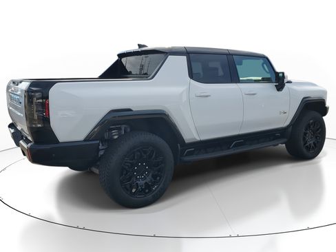 New 2025 GMC Hummer EV 2X image 3