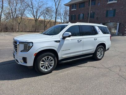 Used 2023 GMC Yukon SLT w/ SLT Luxury Package