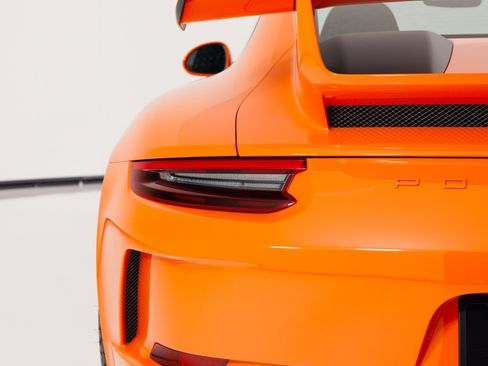 Used 2018 Porsche 911 GT3 RWD image 71