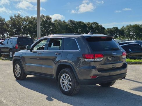 Used 2021 Jeep Grand Cherokee Laredo X AWD/4WD image 7