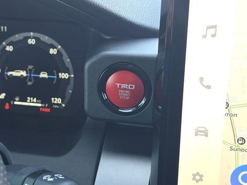 Used 2025 Toyota 4Runner TRD Sport Premium image 39