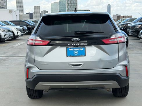 Used 2022 Ford Edge SEL AWD/4WD image 9