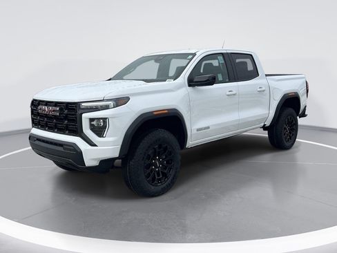 New 2026 GMC Canyon Elevation RWD image 7