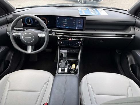 Used 2025 Hyundai Santa Cruz SEL FWD image 22