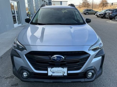 Certified 2024 Subaru Outback Onyx Edition image 8