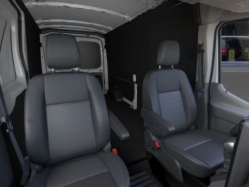 New 2026 Ford Transit 250 148 Medium Roof w/ Load Area Protection Package RWD image 10