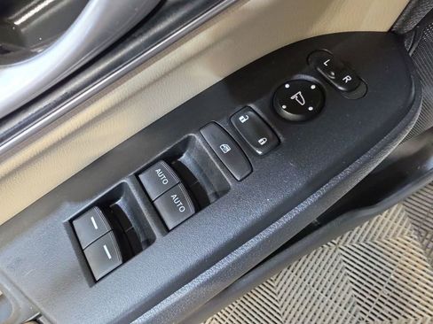 Used 2020 Honda CR-V EX-L image 15