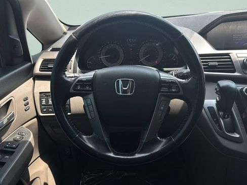 Used 2016 Honda Odyssey Touring Elite image 29