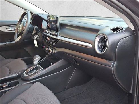 Used 2023 Kia Forte LXS FWD image 19