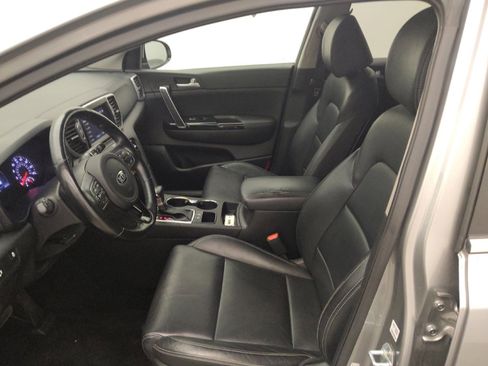 Used 2019 Kia Sportage EX w/ EX Premium Package FWD image 17